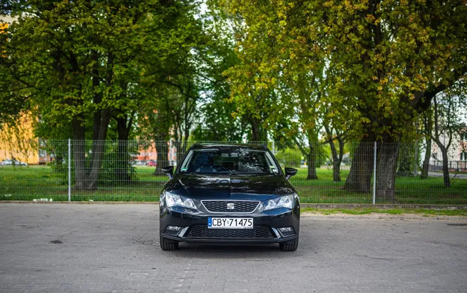 kujawsko-pomorskie Seat Leon cena 39200 przebieg: 198500, rok produkcji 2014 z Bydgoszcz